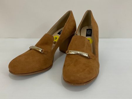 Shoes Heels Block By Jones New York In Tan, Size: 9 Discount