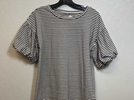 Top Short Sleeve Basic By Alya In Striped, Size: M For Sale